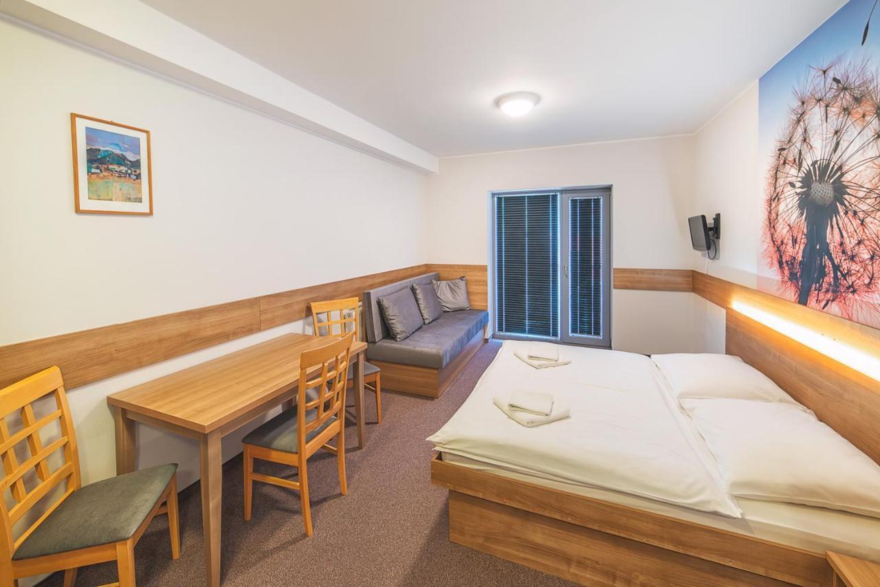 Apartmany Zaria Bešeňová Екстериор снимка